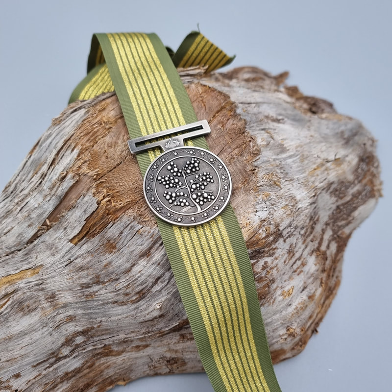 Replica National Emergency Medal - obverse - Ironbark Works